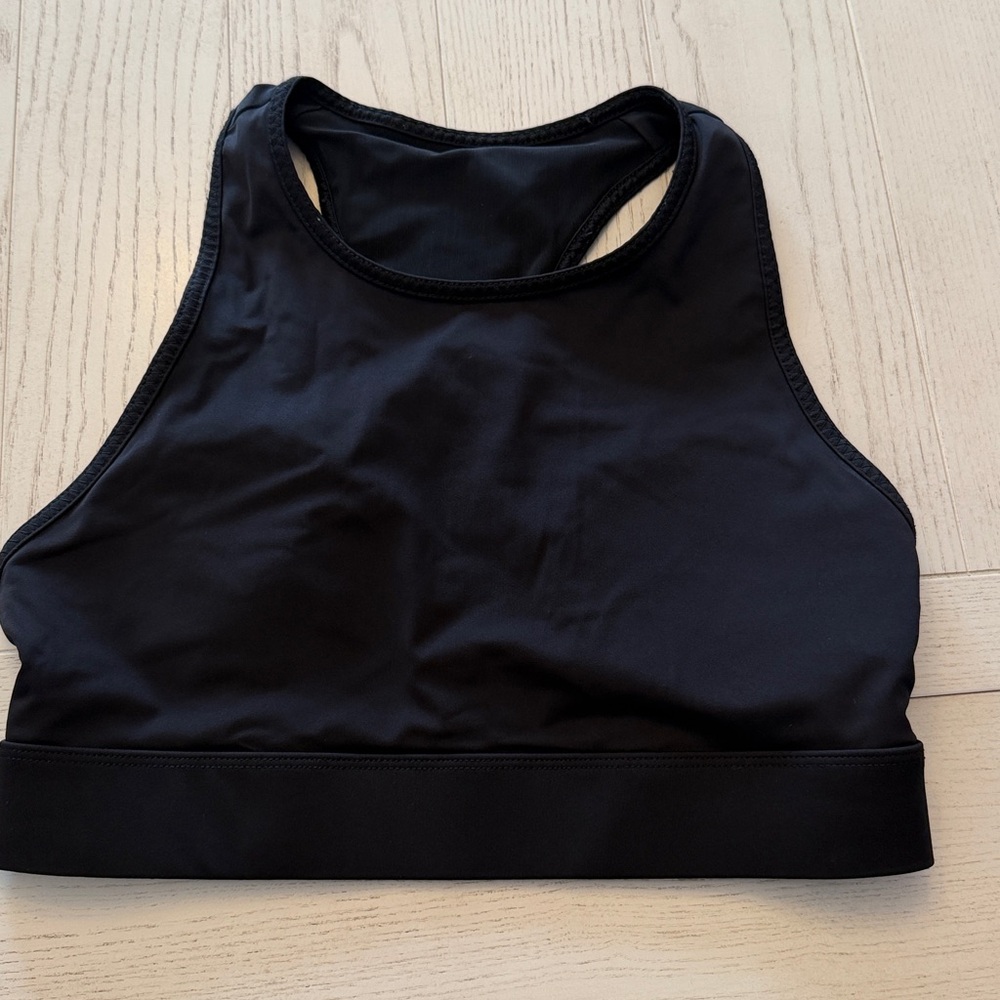 Fabletics Black High Neck Sports Bra Size L Racerback Removable Cups Mesh Detail